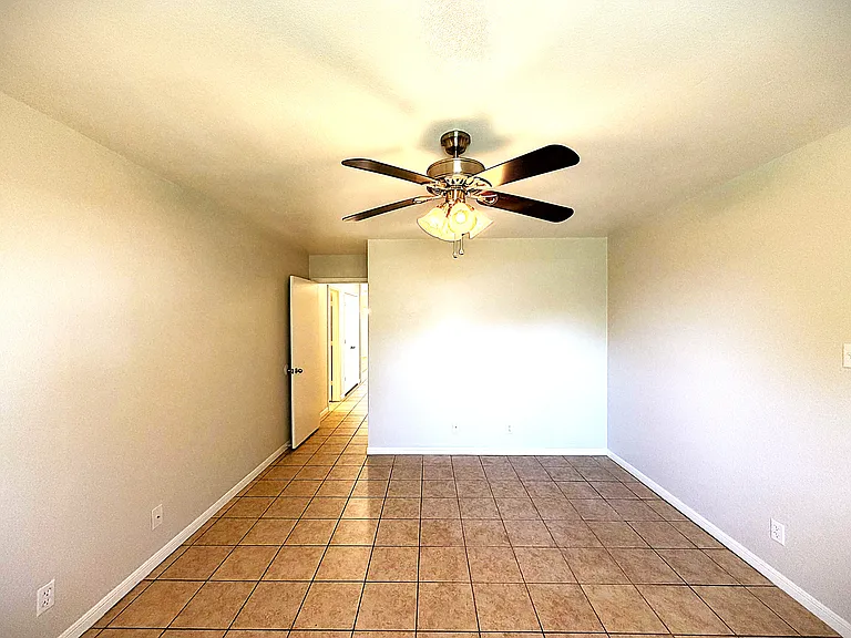 1301 Cinch Dr #A — Photo 15