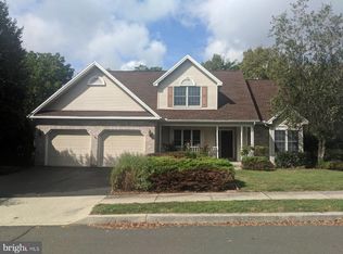 112 Round Ridge Rd, Mechanicsburg, PA 17055