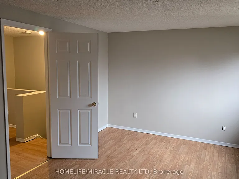 221 Ormond Dr #42 — Photo 6