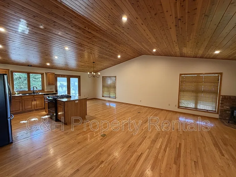 3429 Powderhorn Cir — Photo 7
