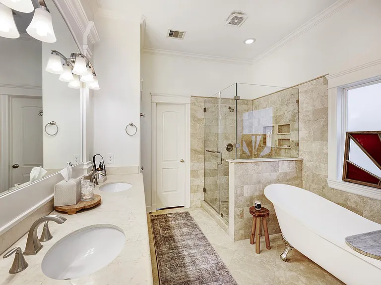 1010 Nicholson St — Photo 19