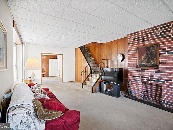 3rd image of 7119 Torresdale Ave