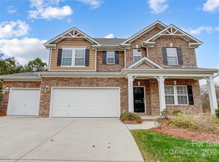 3642 Savannah Hills Dr, Matthews, NC 28105