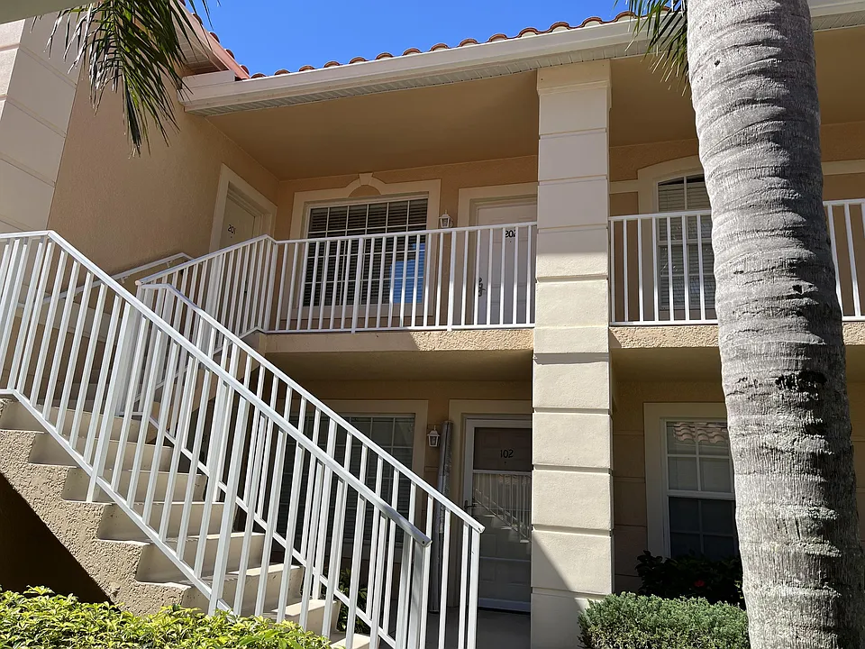26680 Bonita Fairways Blvd #1