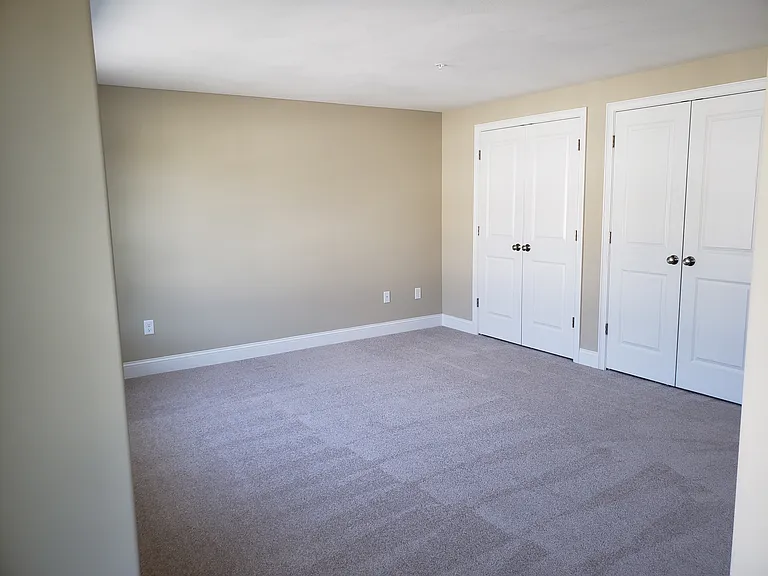 0 Cardigan Ct #19 — Photo 16