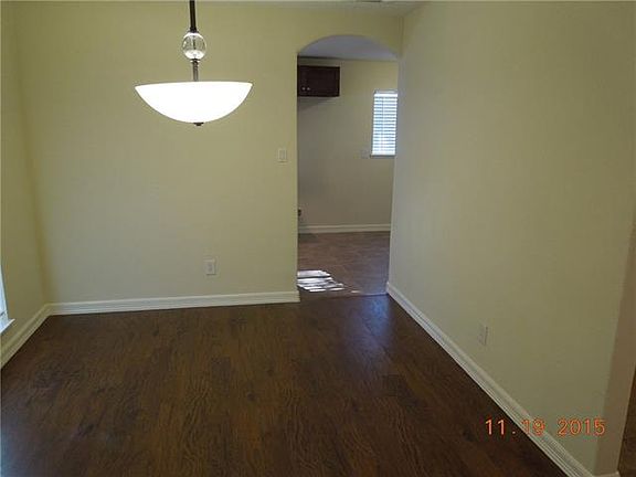 4th image of 3301 Crater Ln