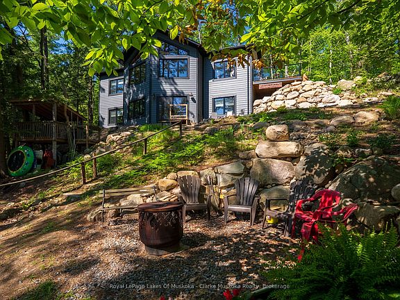 4th image of 1062 Pennwood Rd #5