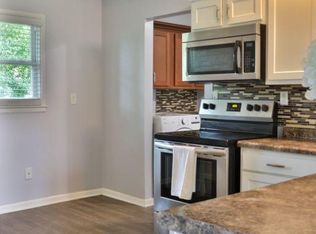 7203 Ethan Allen Way, Louisville, KY 40272