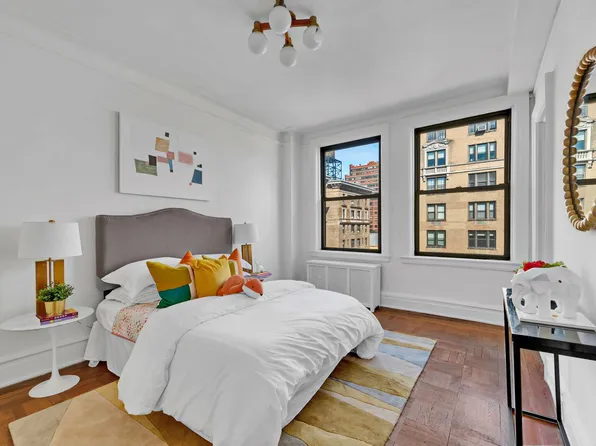 473 West End Avenue image 9 of 16