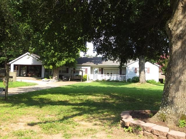 2nd image of 8286 Wilkinsville Rd