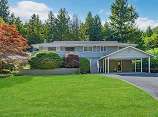 5725 Cranley Dr, West Vancouver, BC V7W 1S7