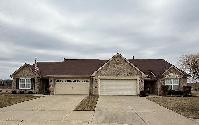 2nd image of 321 Sambor Ct