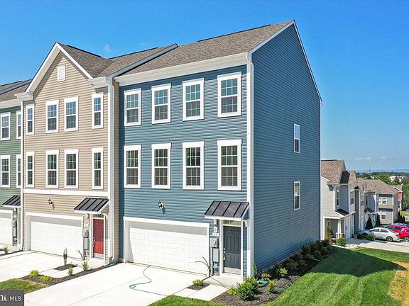 3rd image of 64 Stafford Pl