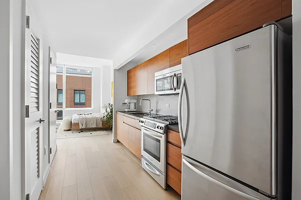 Rented by Gotham Organization | media 19