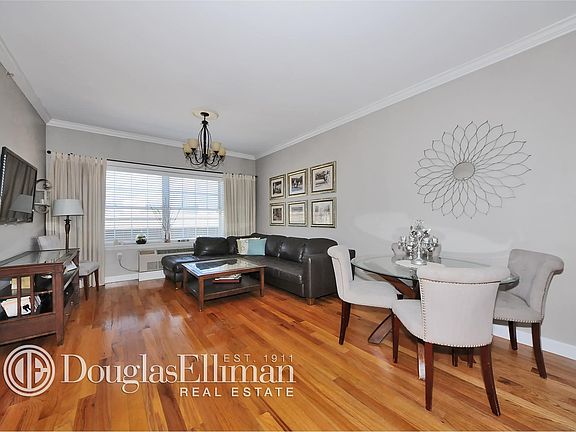 3rd image of 15031 12th Ave APT 202
