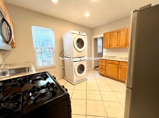18 Eastman St #1802, Dorchester, MA 02125
