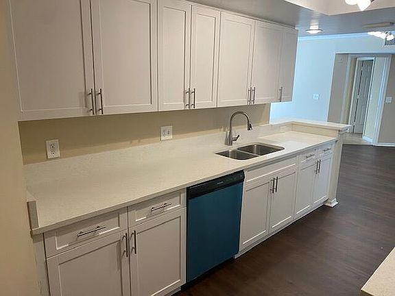 4th image of 4197 N Haverhill Road #209