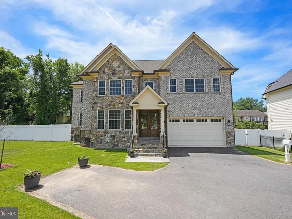 1029 E Randolph Rd, Silver Spring, MD 20904