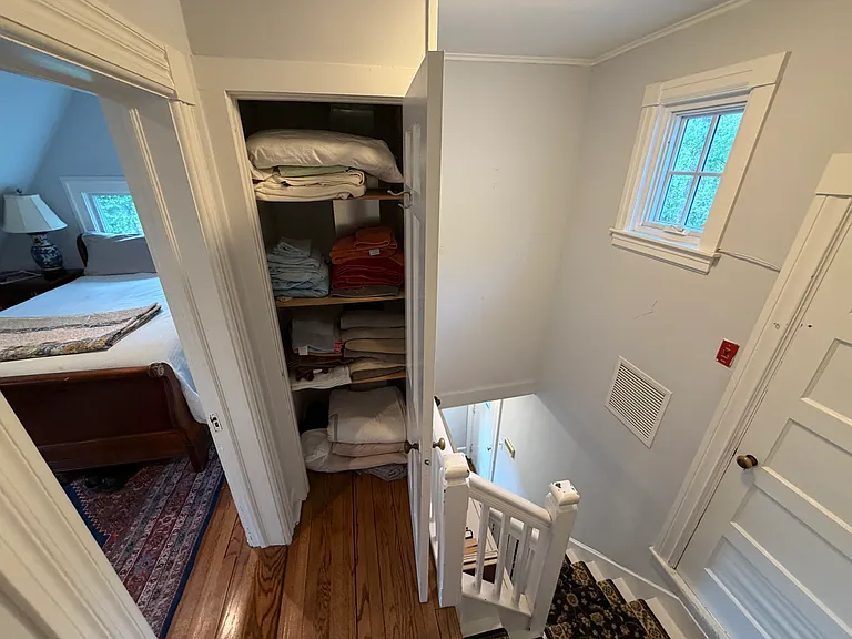 198 Cedar Ln — Photo 21