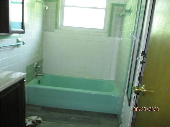 5th image of 2318 Gardner Dr