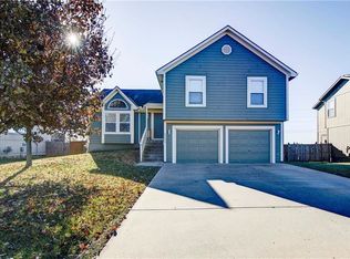 29009 W 186th St, Gardner, KS 66030