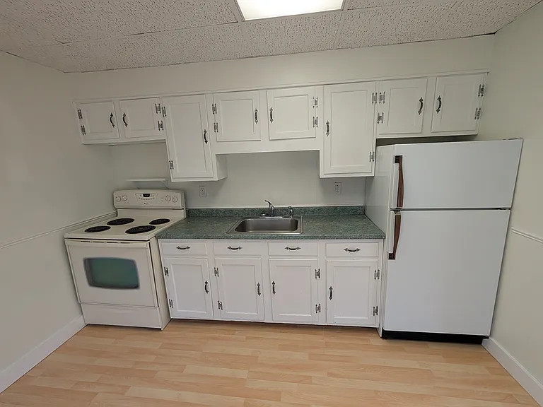122 Brunswick Ave #4 — Photo 12