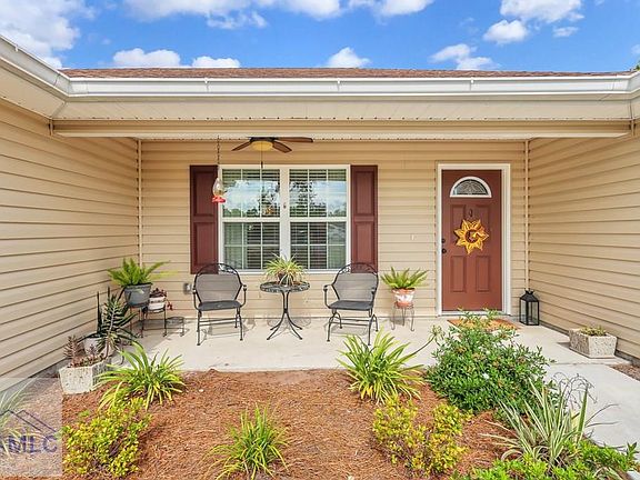 2nd image of 433 Heritage Cir