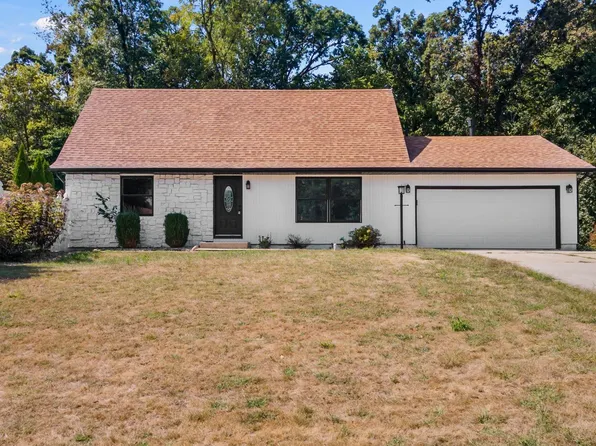 57691 Ridgeview Dr, Elkhart, IN 46517