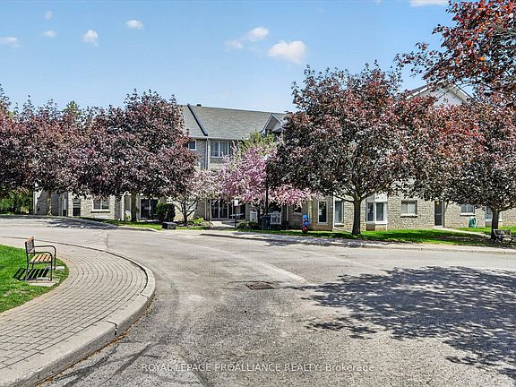 3rd image of 1099 Clonsilla Ave #312A
