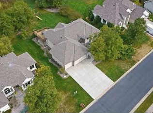 9104 Tewsbury Gate, Maple Grove, MN 55311