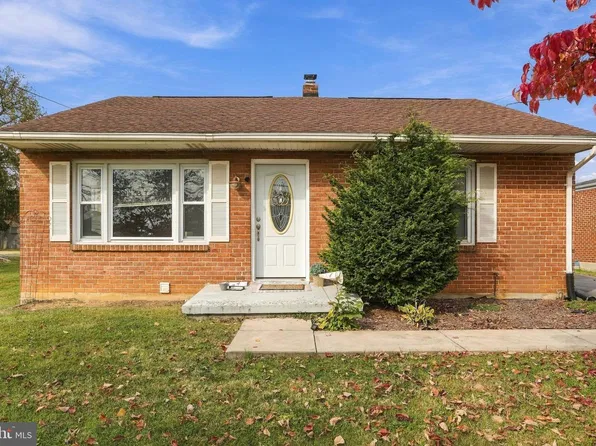 241 E Potomac St, Williamsport, MD 21795