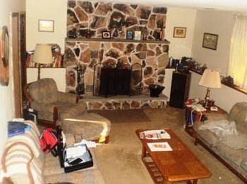 3rd image of 1146 Lexington Dr