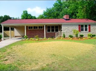 27 S Greenfield Ave, Hampton, VA 23666