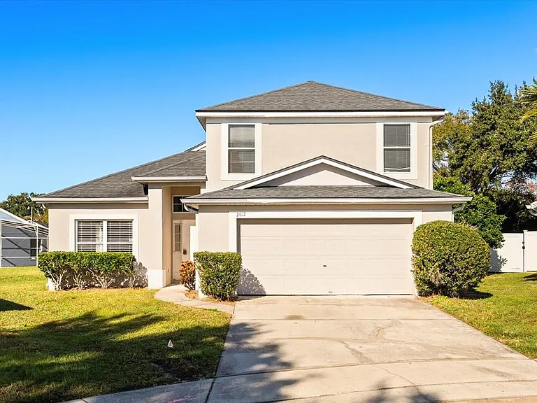 2612 Brookshire Ct — Photo 1