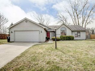 3804 Finchley Ct, Fort Wayne, IN 46815