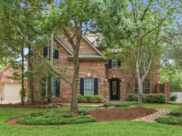 39 E Green Pastures Cir, The Woodlands, TX 77382