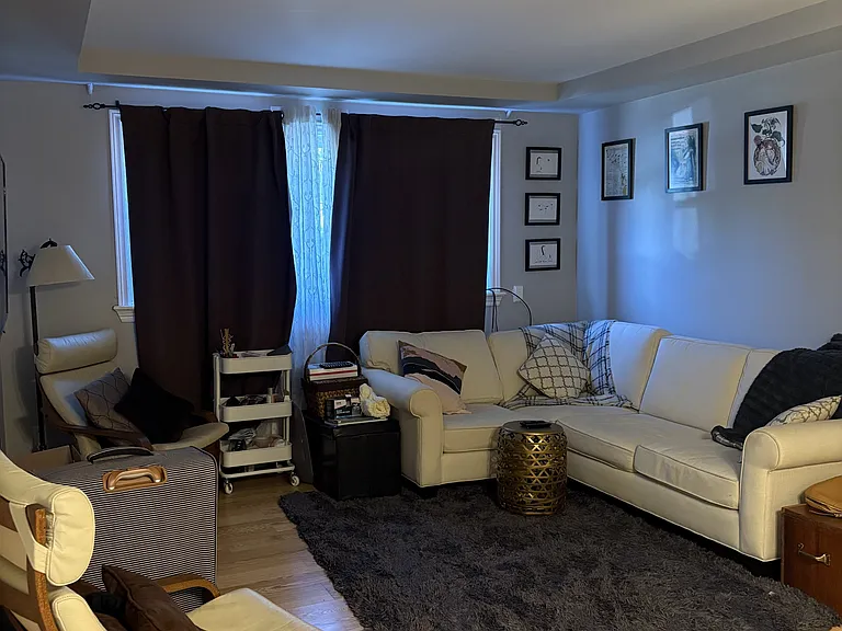 280 Armstrong St #6 — Photo 4
