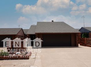 2117 Camelot Dr, Enid, OK 73703