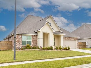 5693 Oakworth St, Slidell, LA 70461