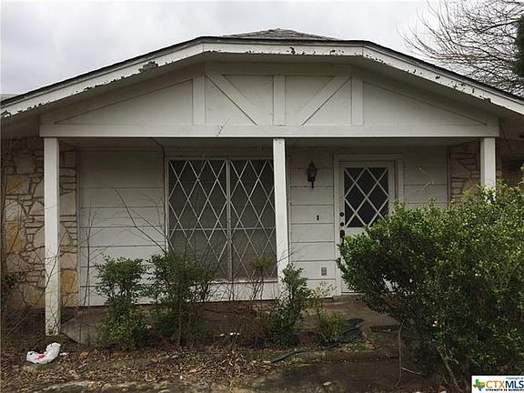 2nd image of 7000 Glen Walk