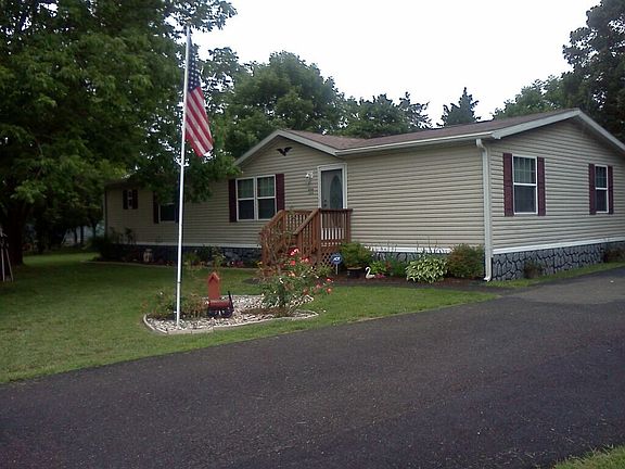 2nd image of 6108 Adams Ct