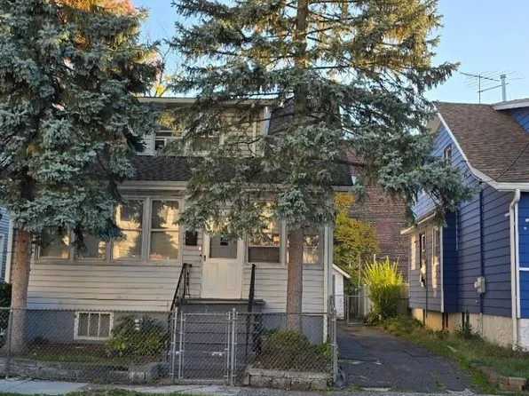 16 Spencer St, Newark City, NJ 07106