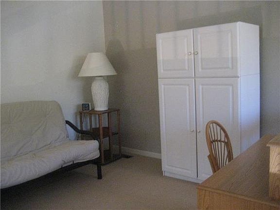 5th image of 929 Wimbledon Dr #929