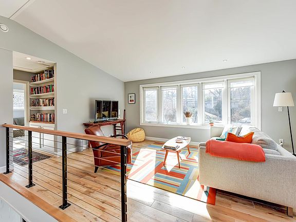 5th image of 4107 Wexford Dr