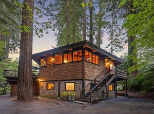 11046 Golf Ct, Monte Rio, CA 95462