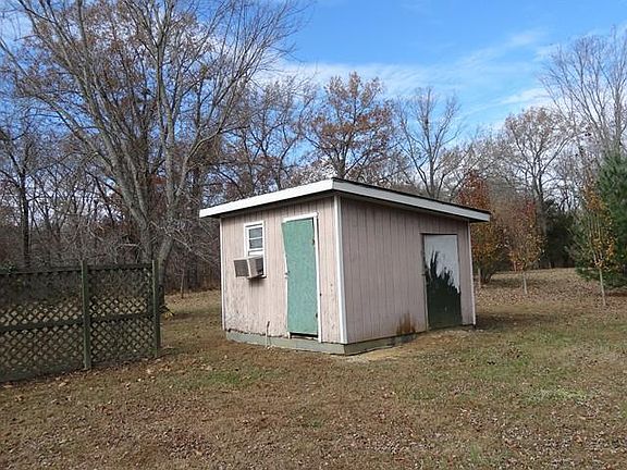 5th image of 580 Burch Ln