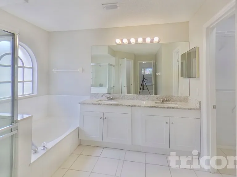 12805 Cane Pole Ct — Photo 8