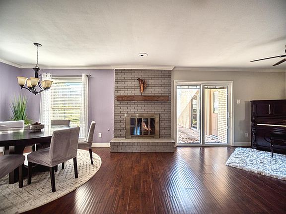 3rd image of 3356 Pebble Beach Dr