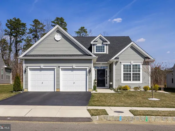 3555 Castleton Dr, Williamstown, NJ 08094