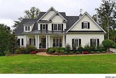 2nd image of 225 Buckner Hill Ln